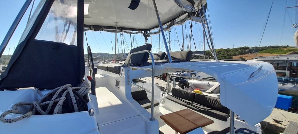 Katamaran Lagoon 46 OW Free Bird II