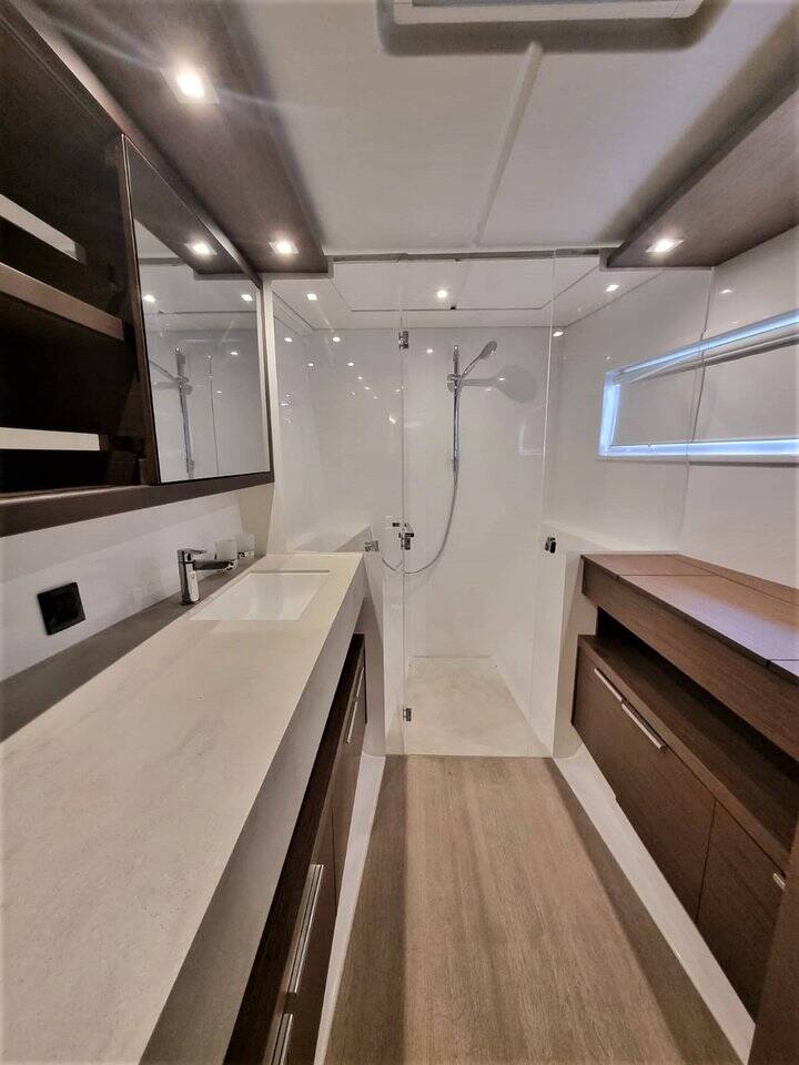 Katamaran Lagoon 46 OW Free Bird II