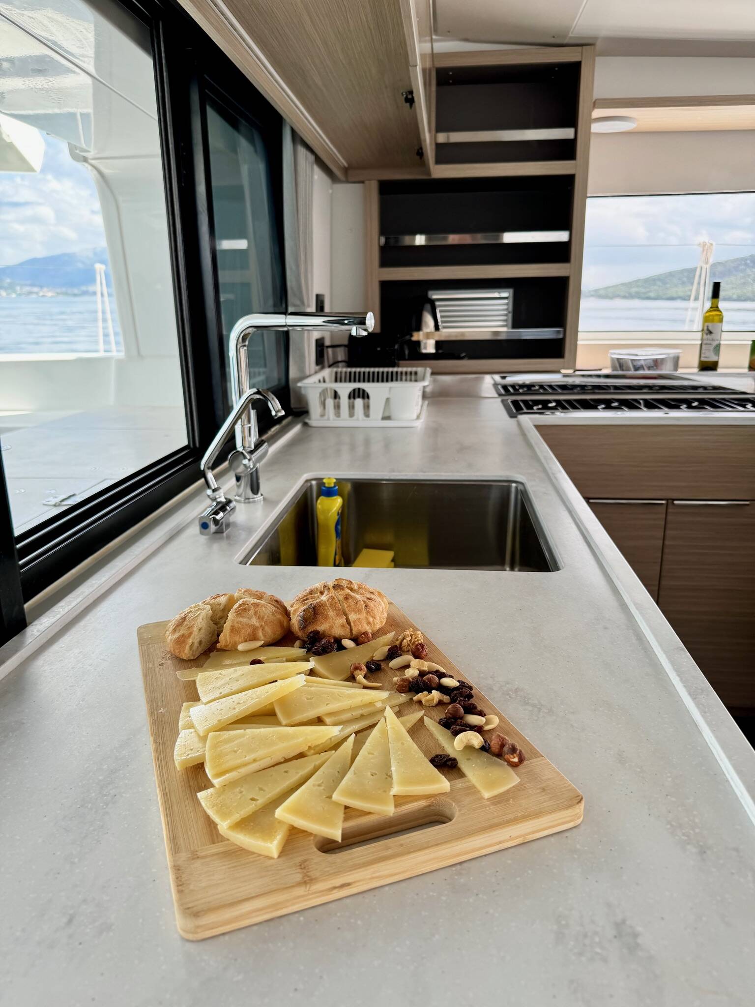 Catamaran Lagoon 46 OW Hevea