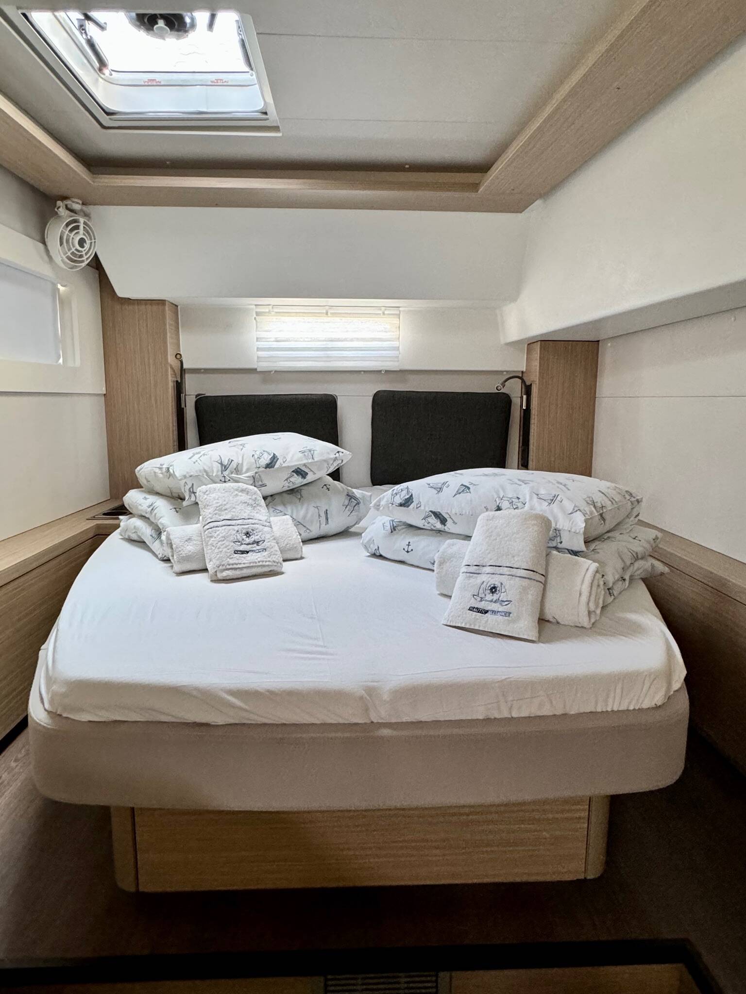 Catamaran Lagoon 46 OW Hevea