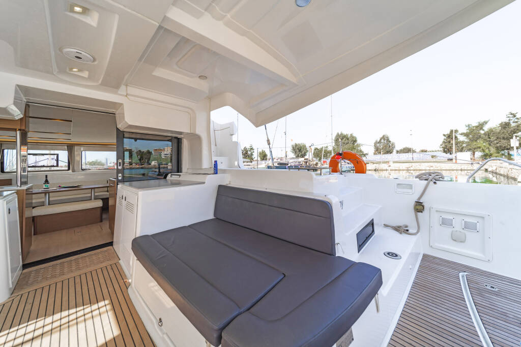 Catamaran Lagoon 46 Harmony