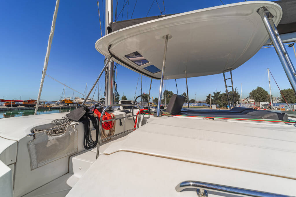 Catamaran Lagoon 46 Harmony