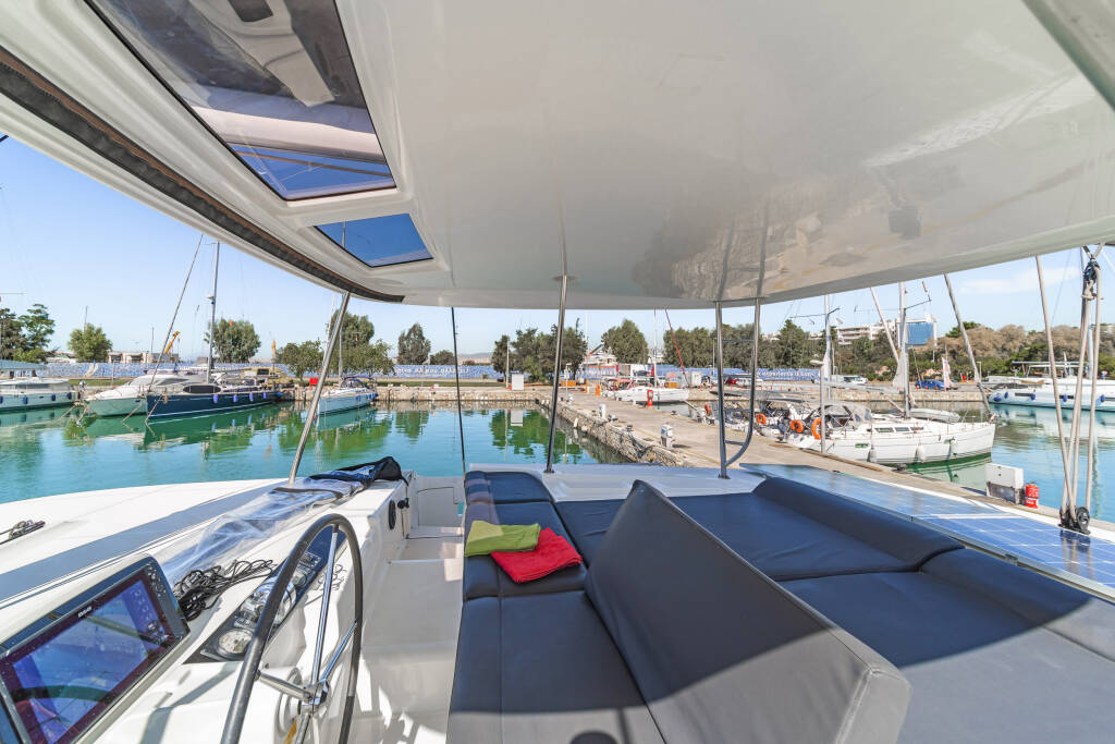 Catamaran Lagoon 46 Harmony