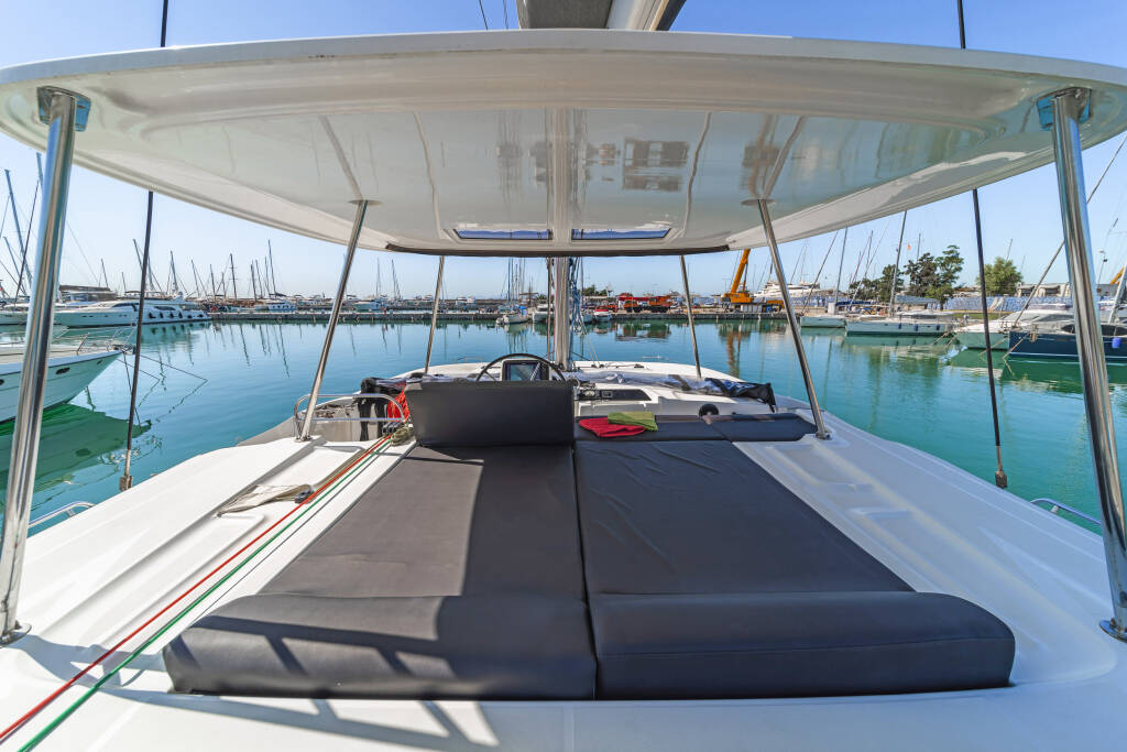 Catamaran Lagoon 46 Harmony