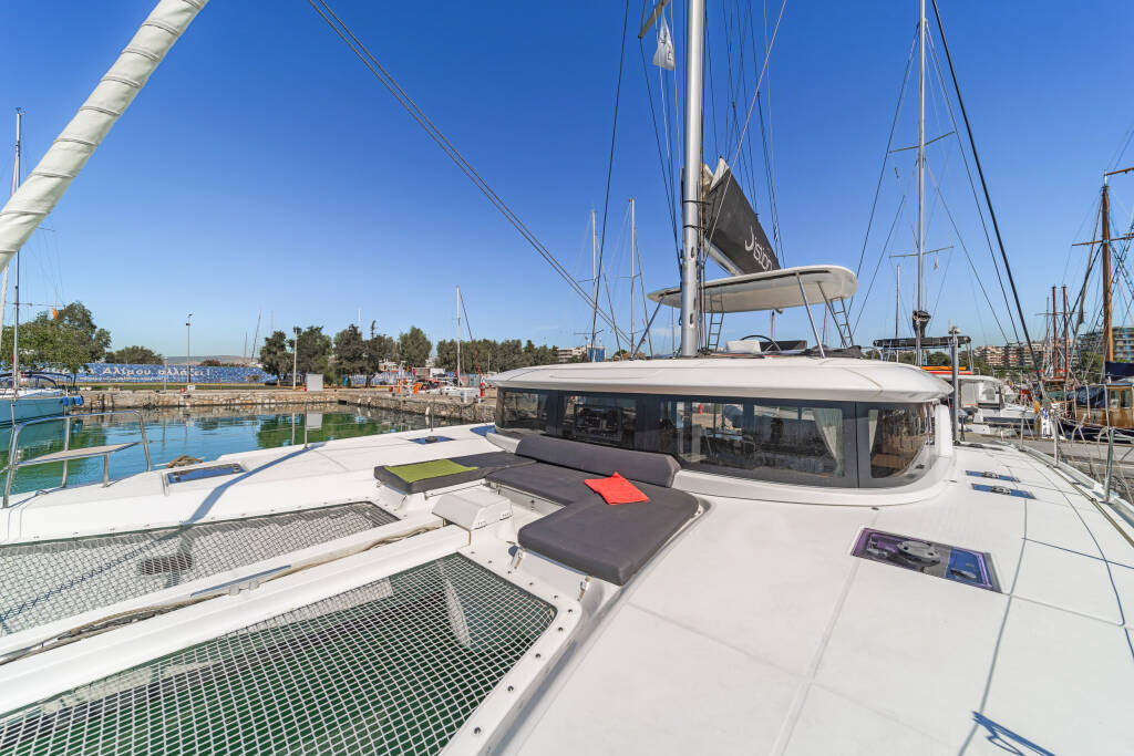 Catamaran Lagoon 46 Harmony