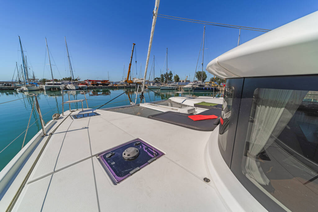Catamaran Lagoon 46 Harmony