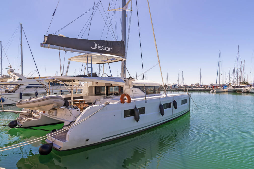 Catamaran Lagoon 46 Harmony