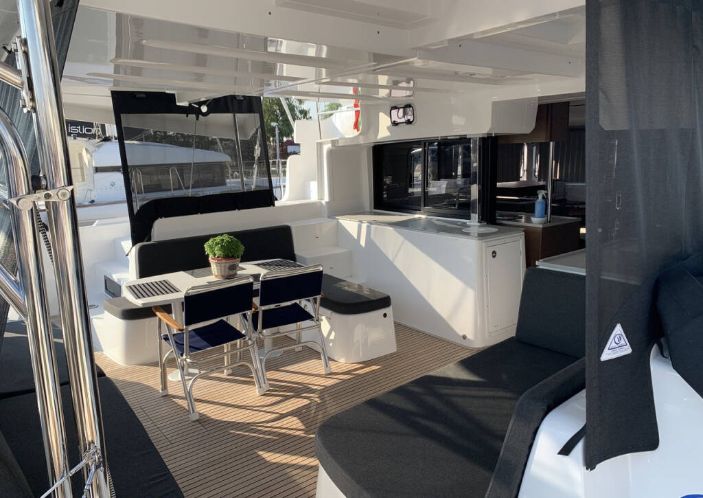 Catamaran Lagoon 46 Diamond Seas