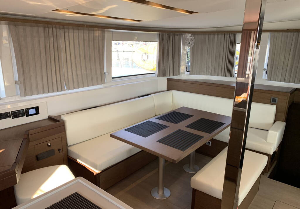 Catamaran Lagoon 46 Diamond Seas
