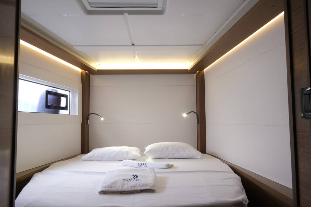 Catamaran Lagoon 46 Blu