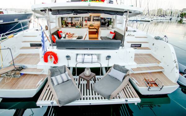 Lagoon 46 Alice Athens, Alimos marina