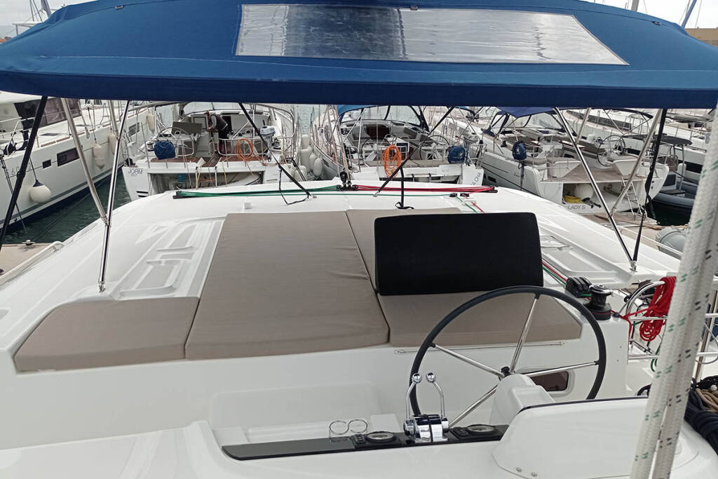 Catamaran Lagoon 46 Genie