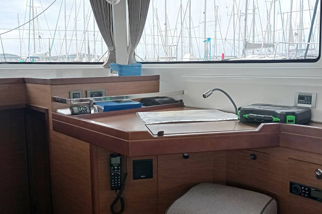 Catamaran Lagoon 46 Genie