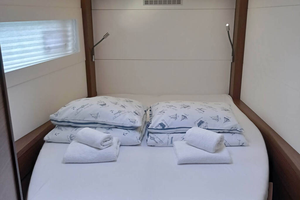 Catamaran Lagoon 46 Genie
