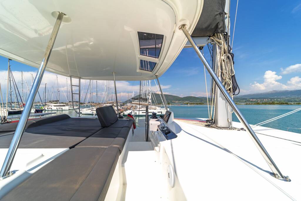 Catamaran Lagoon 46 Pnoe