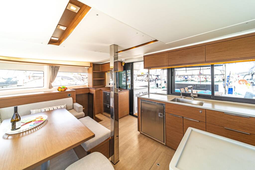 Catamaran Lagoon 46 Pnoe