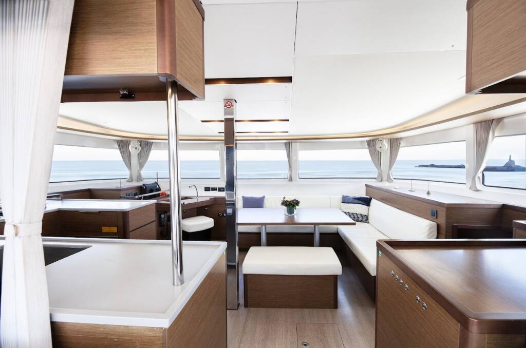 Catamaran Lagoon 46 Zen
