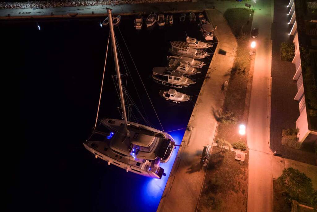 Catamaran Lagoon 46 Forever Young