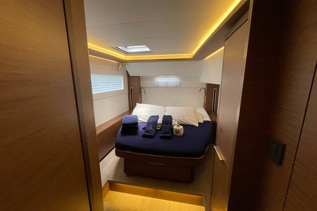 Catamaran Lagoon 46 No Regrets