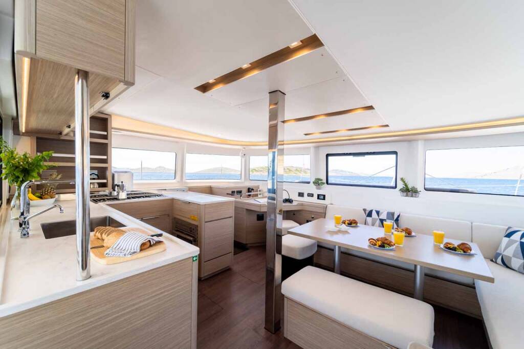 Catamaran Lagoon 46 Mare Luna