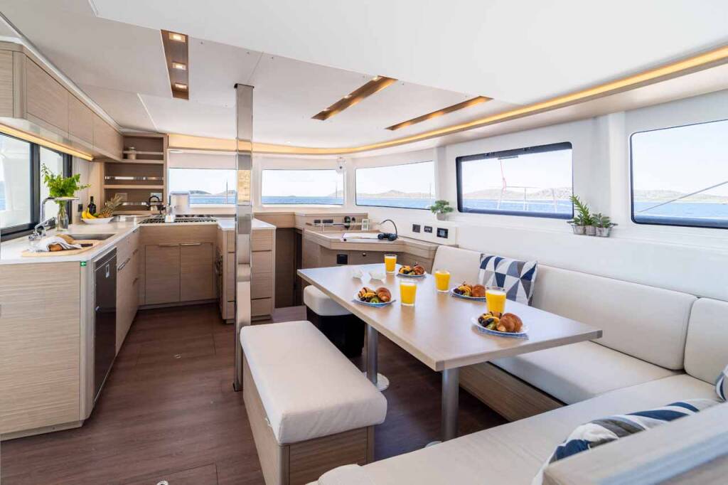 Catamaran Lagoon 46 Mare Luna