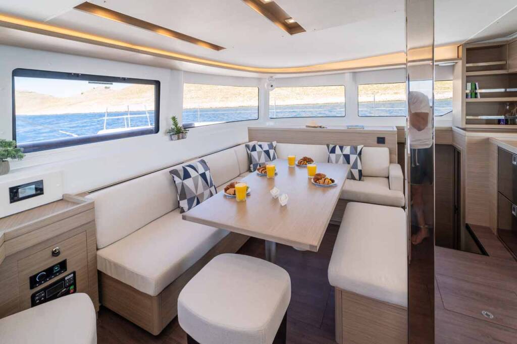 Catamaran Lagoon 46 Mare Luna