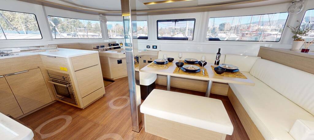 Catamaran Lagoon 46 PRESTIGE