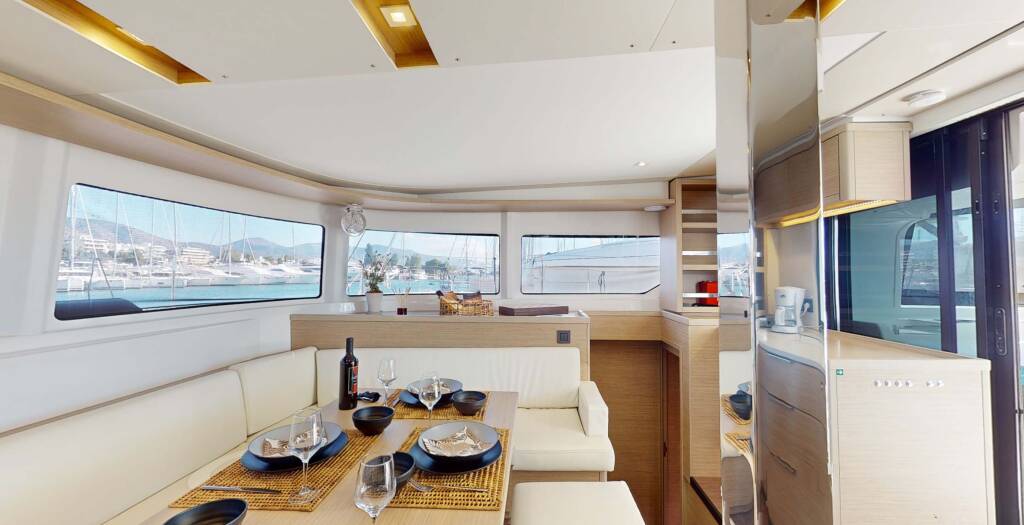 Catamaran Lagoon 46 PRESTIGE