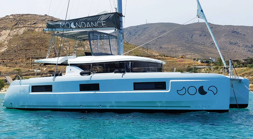 Catamaran Lagoon 46 Moondance