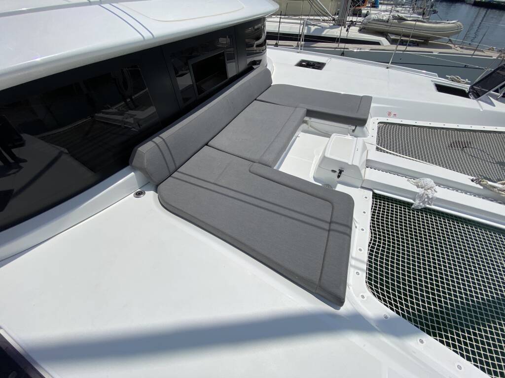 Catamaran Lagoon 46 Moondance