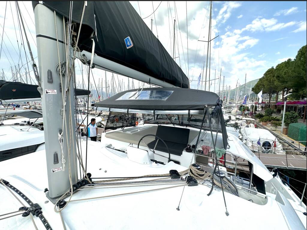 Katamaran Lagoon 46 Sail Pegasus