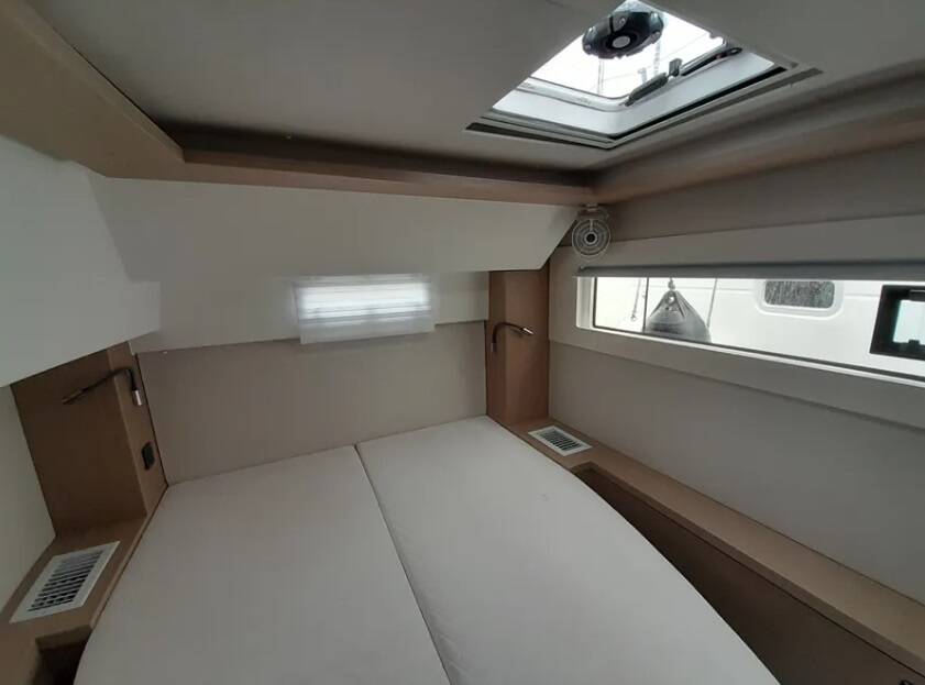 Catamaran Lagoon 46 Thalasea