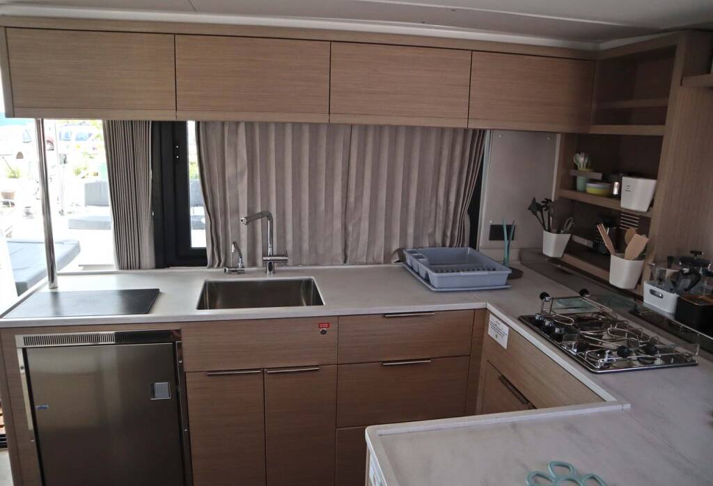 Katamaran Lagoon 46 Krista