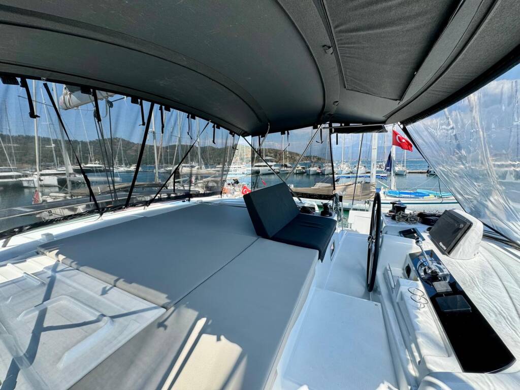 Catamaran Lagoon 46 Sail Andromeda