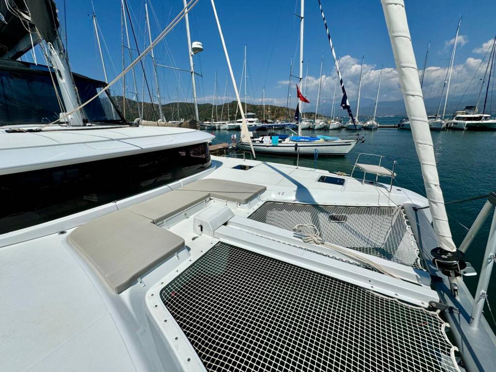 Catamaran Lagoon 46 Sail Andromeda