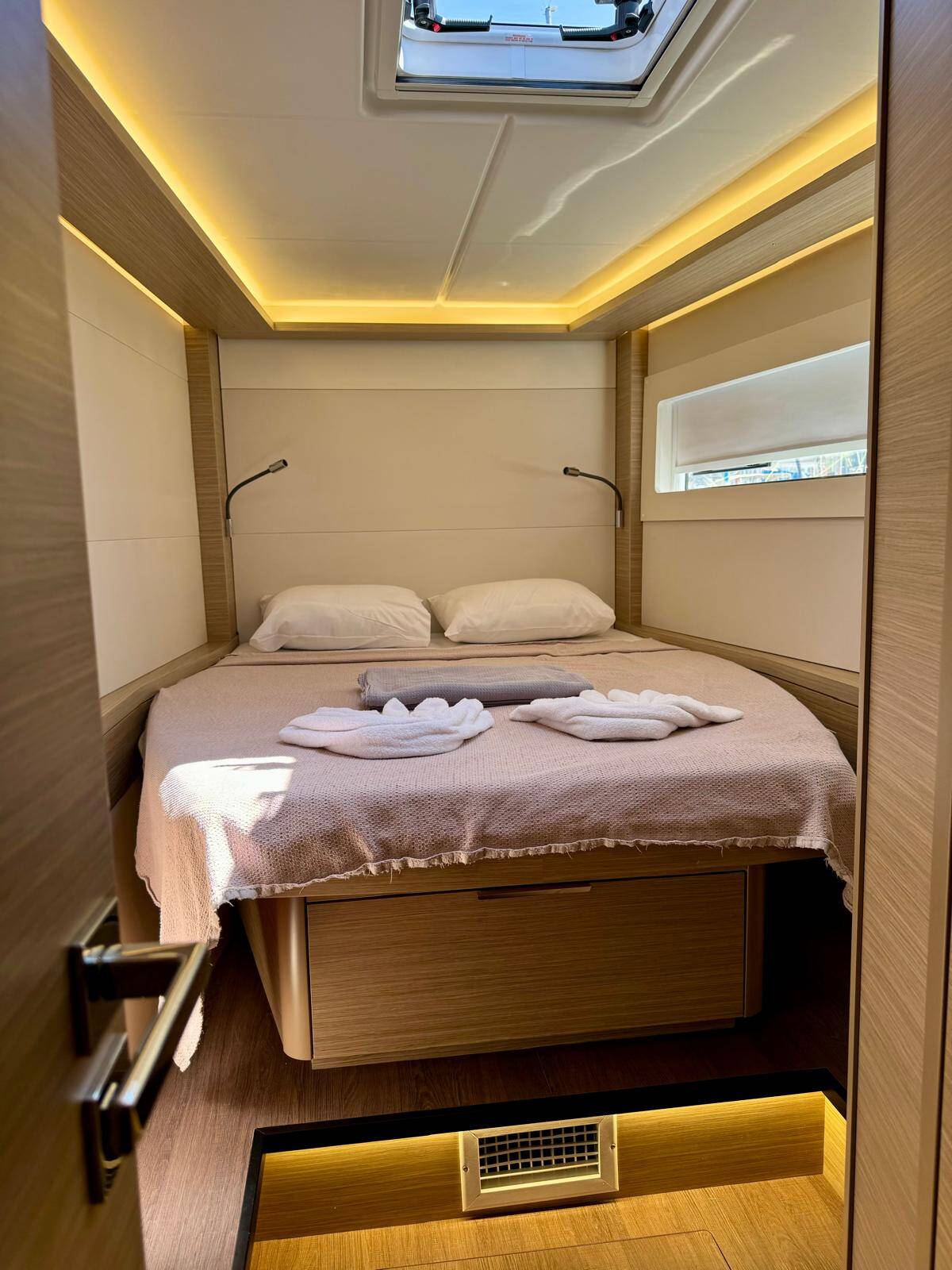 Catamaran Lagoon 46 Sail Andromeda