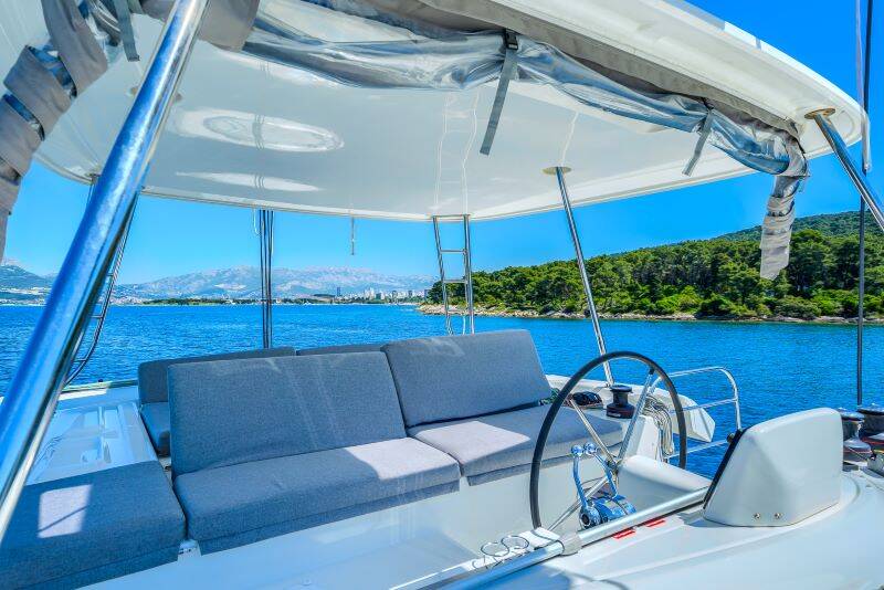 Catamaran Lagoon 46 Adrion