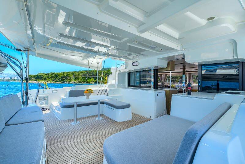 Catamaran Lagoon 46 Adrion