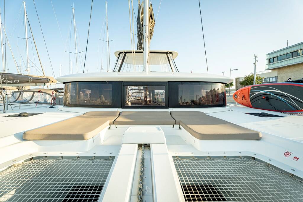 Catamaran Lagoon 46 Amalia