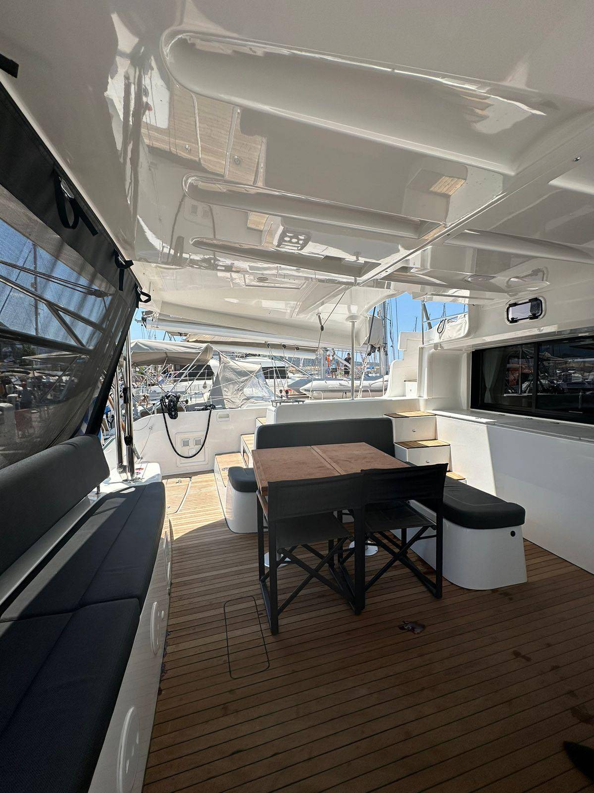 Catamaran Lagoon 46 Cass