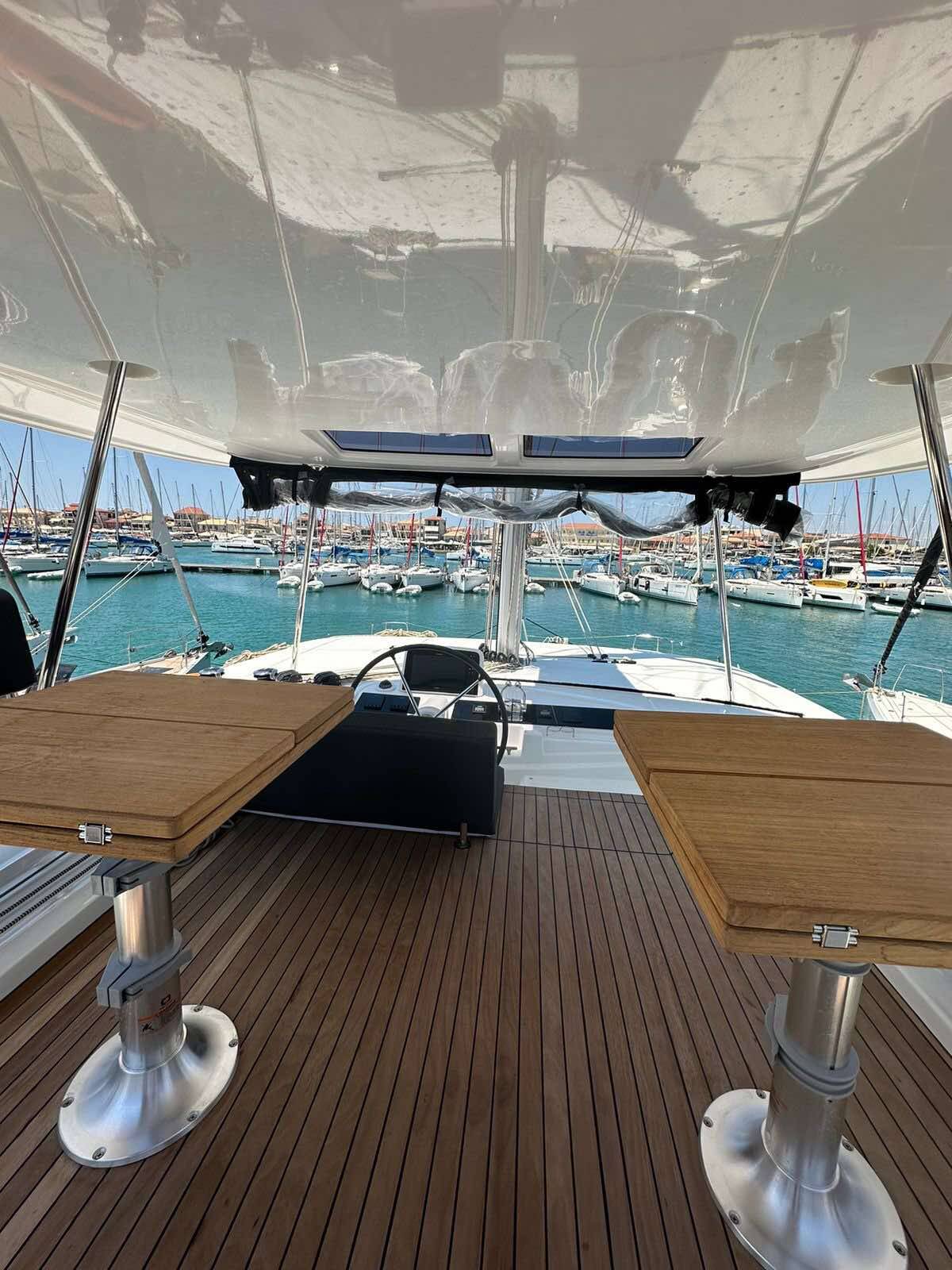 Catamaran Lagoon 46 Cass