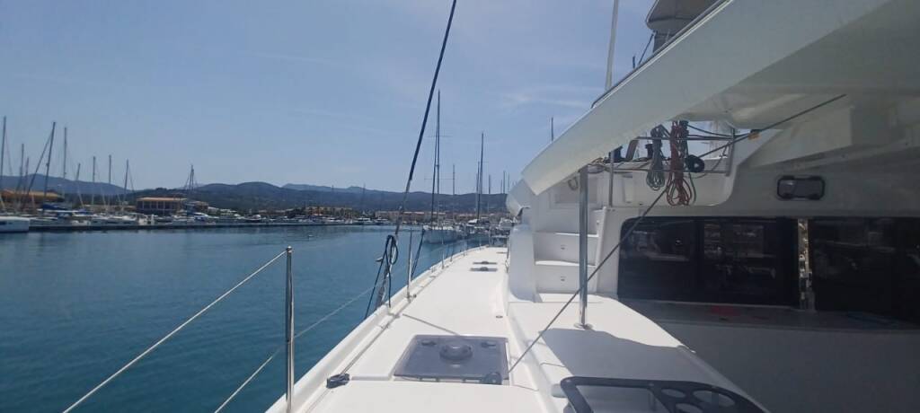 Catamaran Lagoon 46 Dos Hermanos