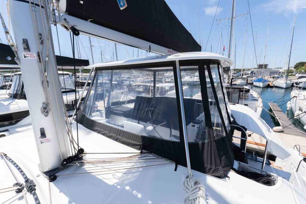 Katamaran Lagoon 46 Mare Azul
