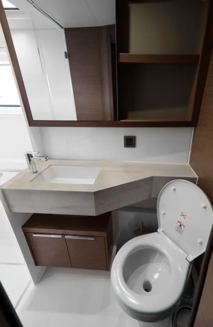 Katamaran Lagoon 46 G. P