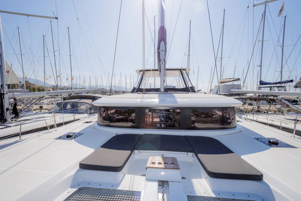 Catamaran Lagoon 46 Iris