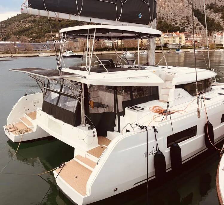 Catamaran Lagoon 46 Almisa