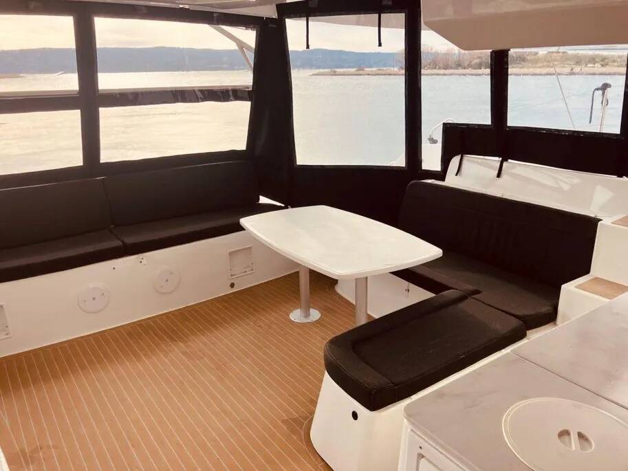 Catamaran Lagoon 46 Almisa