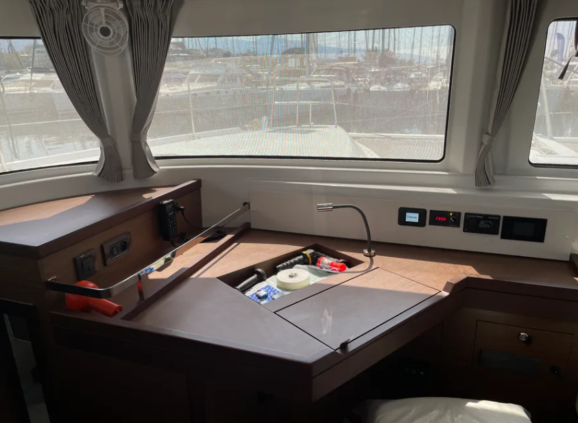 Catamaran Lagoon 46 Cavo D Oro