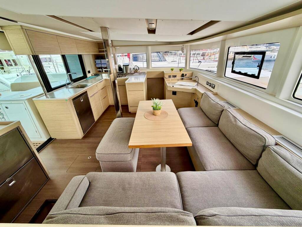 Catamaran Lagoon 46 No Limit I