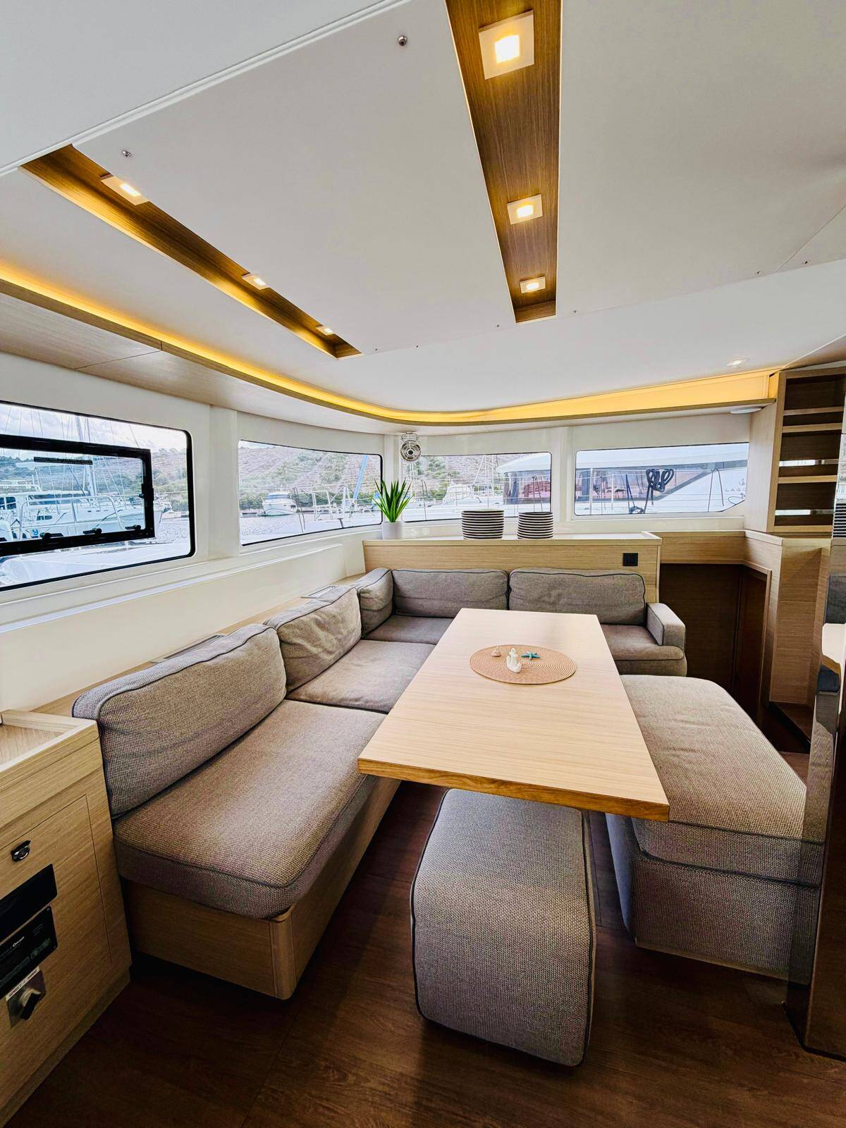 Catamaran Lagoon 46 No Limit II